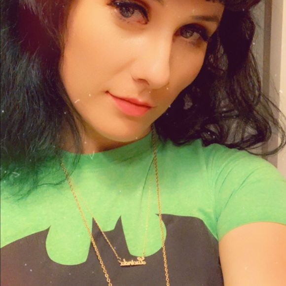 Meet your Posher, Sara - Picture 3 of 13